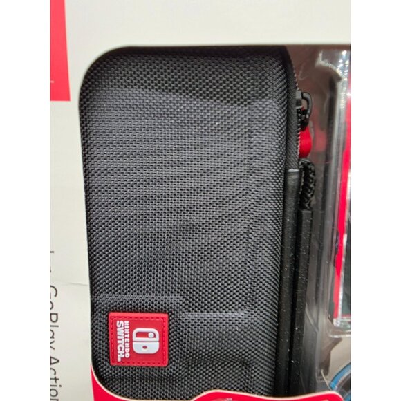 Nintendo Switch Game Traveler GoPlay Action Pack With Screen Protector & Travel - Picture 2 of 8